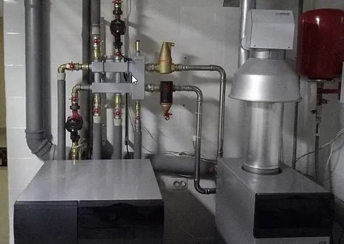 Монтаж котла BAXI SLIM с гидрострелкой GIDRUSS Монтаж котла BAXI SLIM с гидрострелкой GIDRUSS