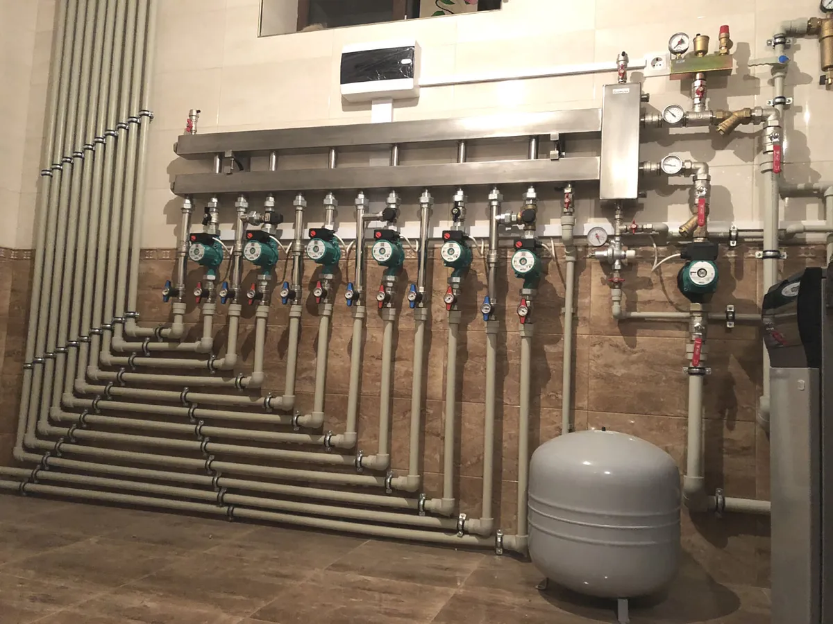 Гидрообвязка монтажа котельной с двумя котлами BAXI Slim в Чечне Гидрообвязка монтажа котельной с двумя котлами BAXI Slim в Чечне